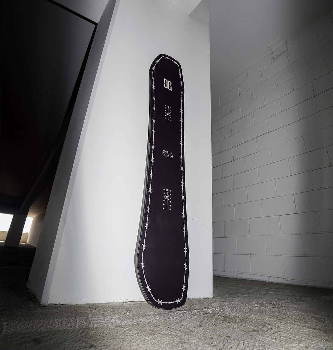 DC Warlord Snowboard | True Twin | Camber