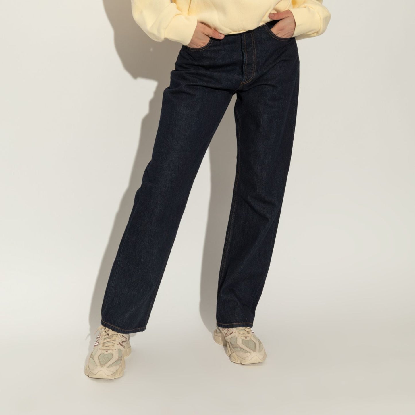9060 "Bone Sparrow"