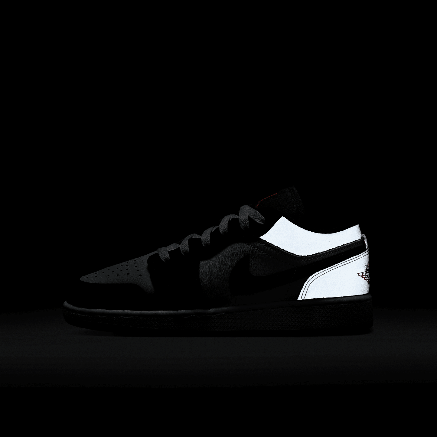 Kid's Air Jordan 1 Low SE "Panda Toe" Grade School