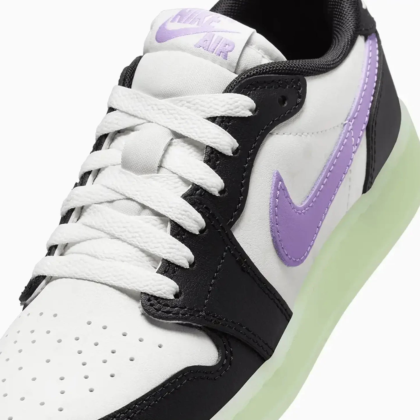 Kid's Air Jordan 1 Retro Low OG "Black Raspberry" Grade School
