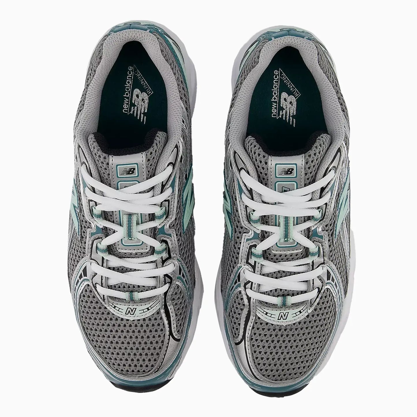 740 "Silver Metallic New Spruce"