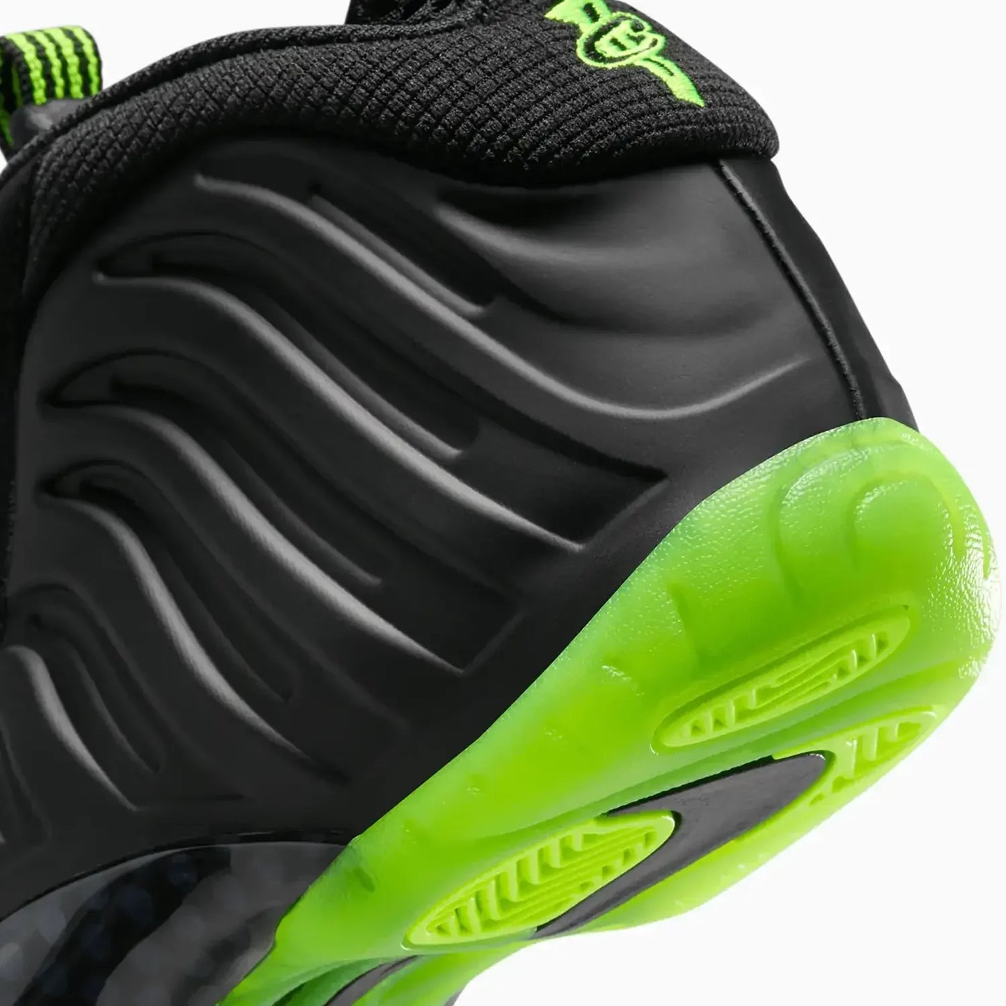 Kid's Little Posite One "Black Volt" Grade School