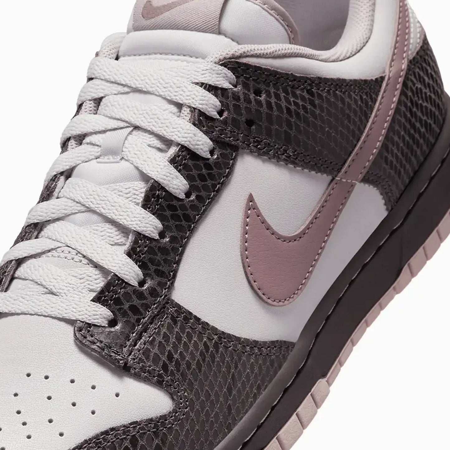 Men's Dunk Low SE "Snakeskin"
