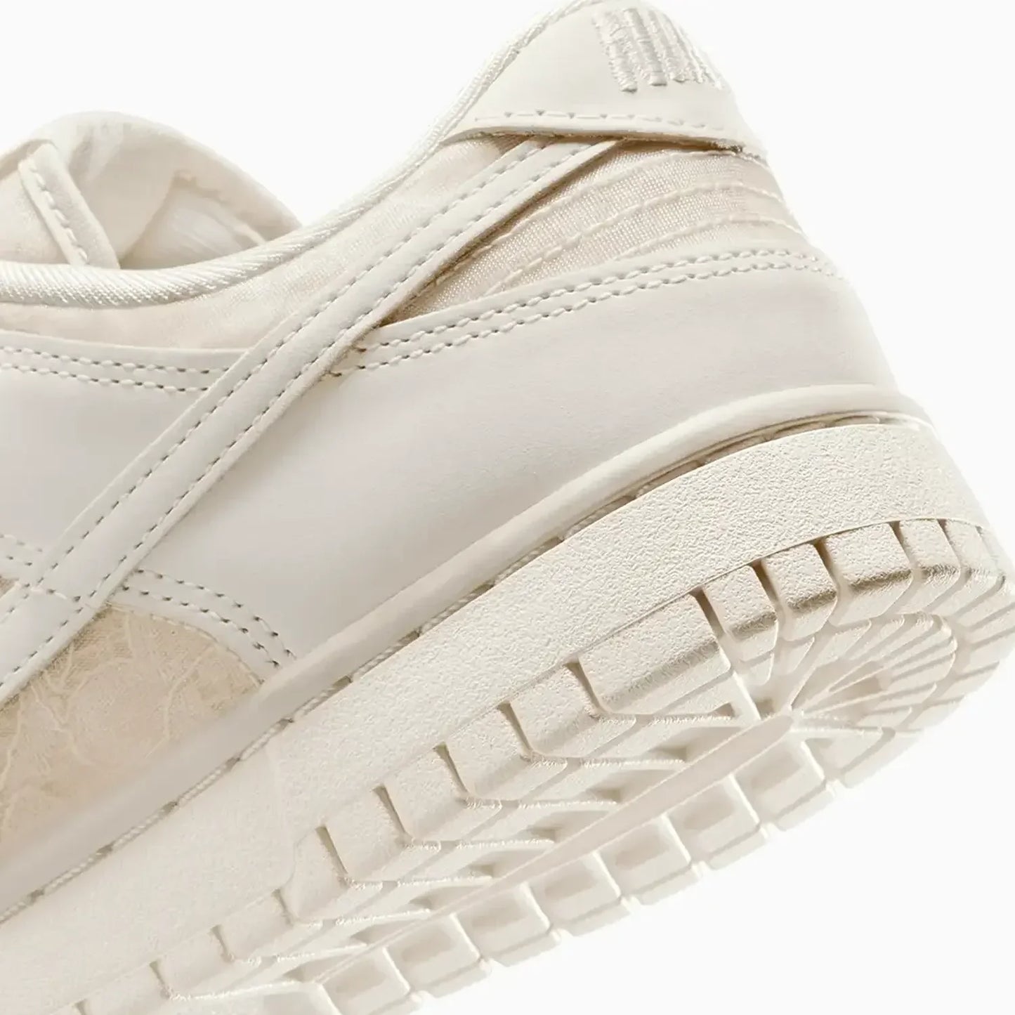 Women's Dunk Low "Lace Pack"
