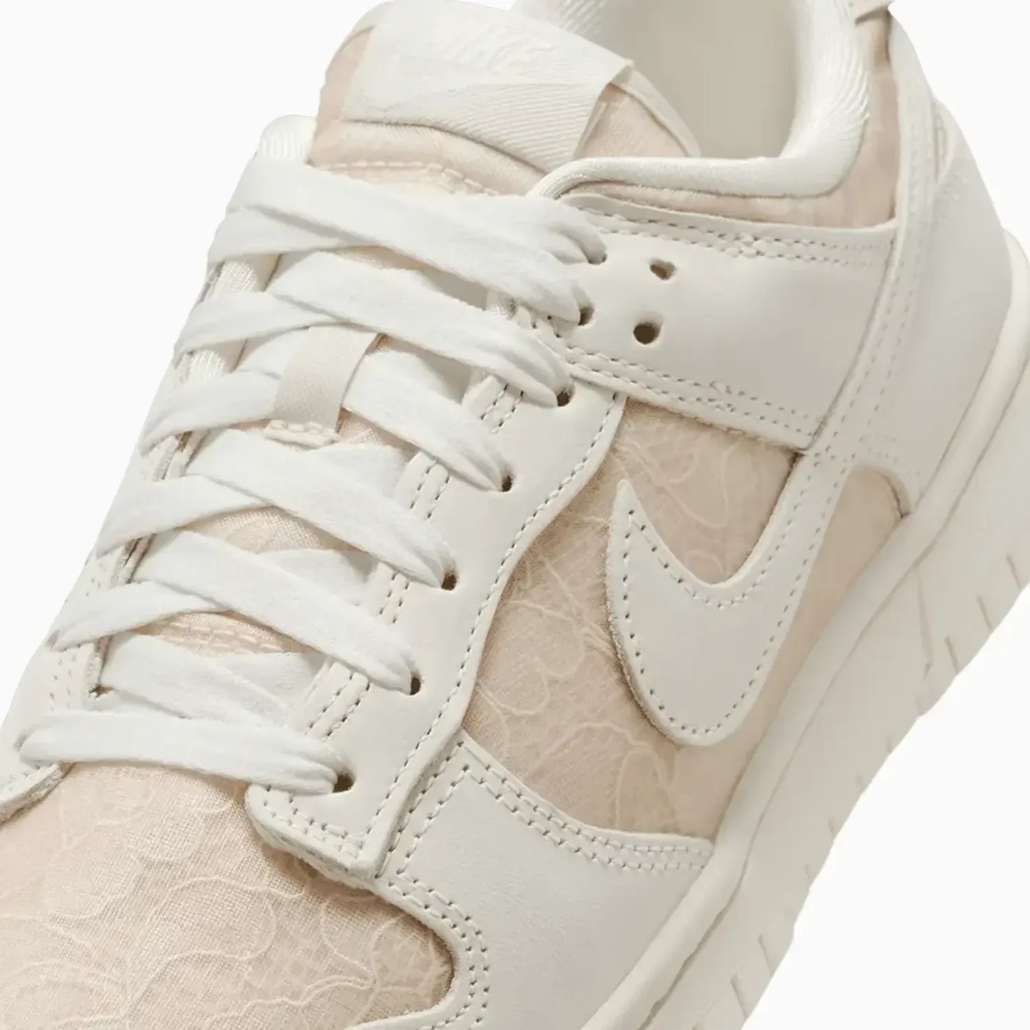 Women's Dunk Low "Lace Pack"