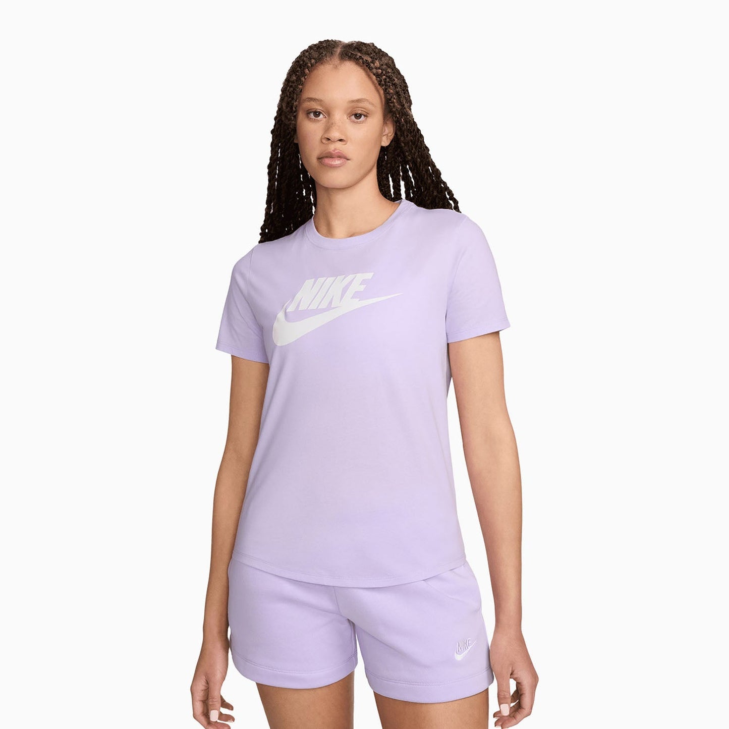 Women's Sportswear Essentials Outfit