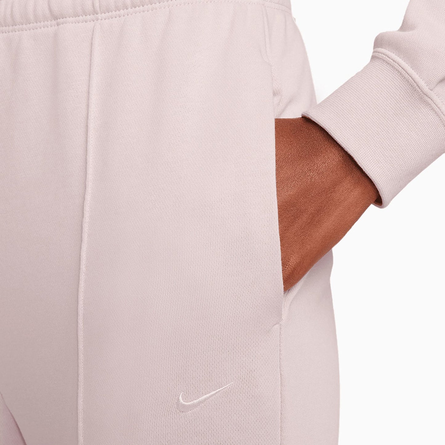 Women's Sportswear Chill Terry Outfit