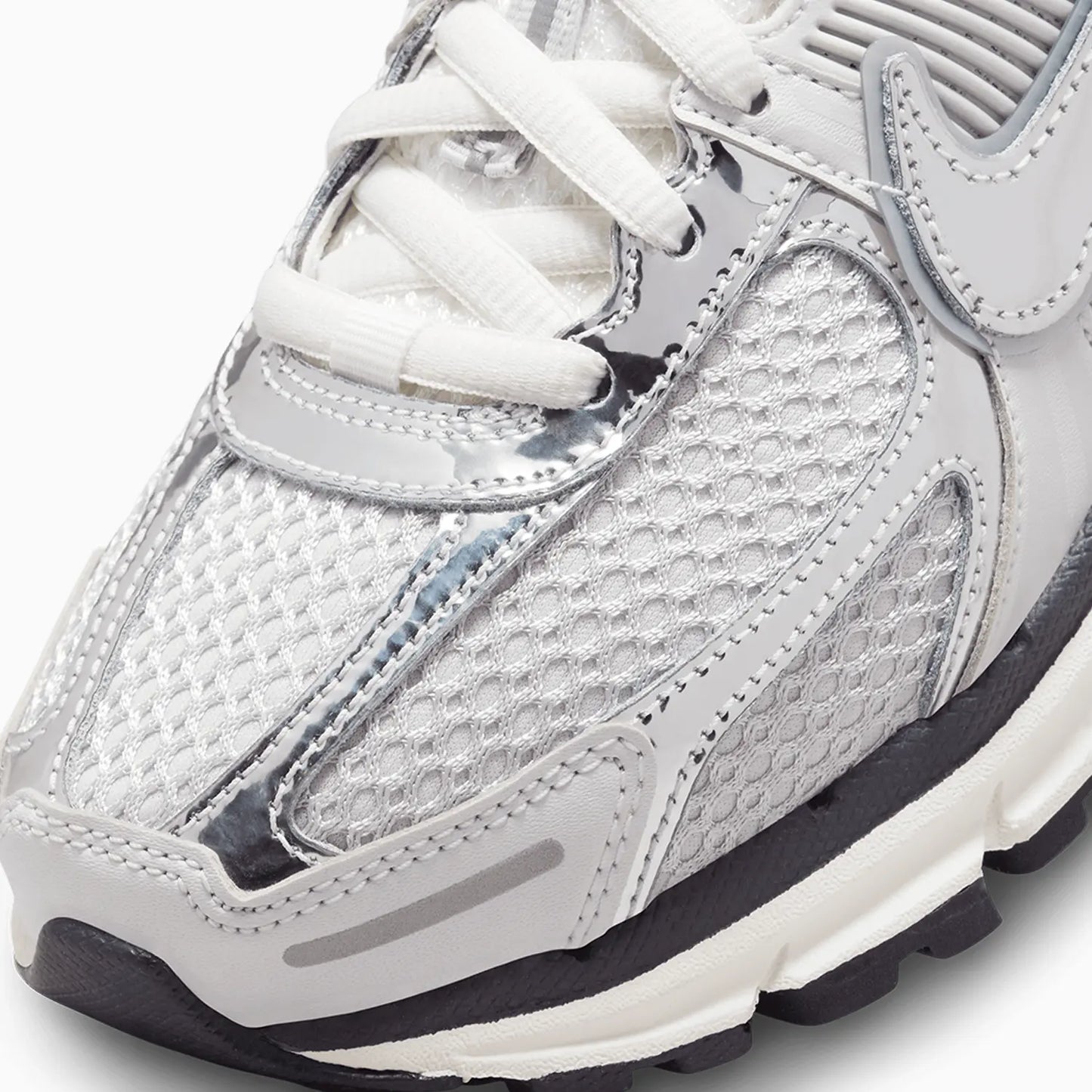Women's Zoom Vomero 5 "Photon Dust Metallic"