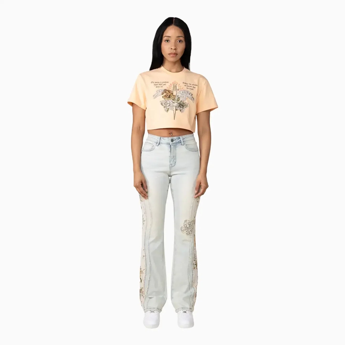 Women's High Rise Graphic Crop Outfit