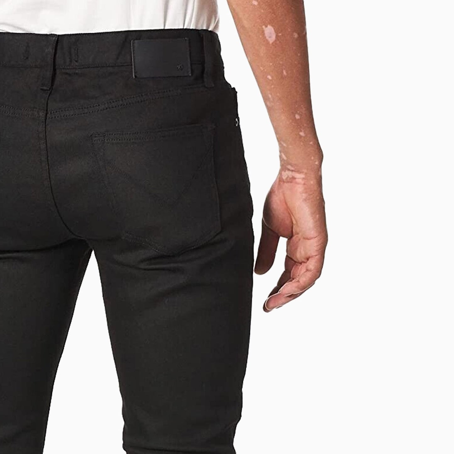 Men's Rocco Low Rise Relaxed Fit Skinny Leg Jean Pant