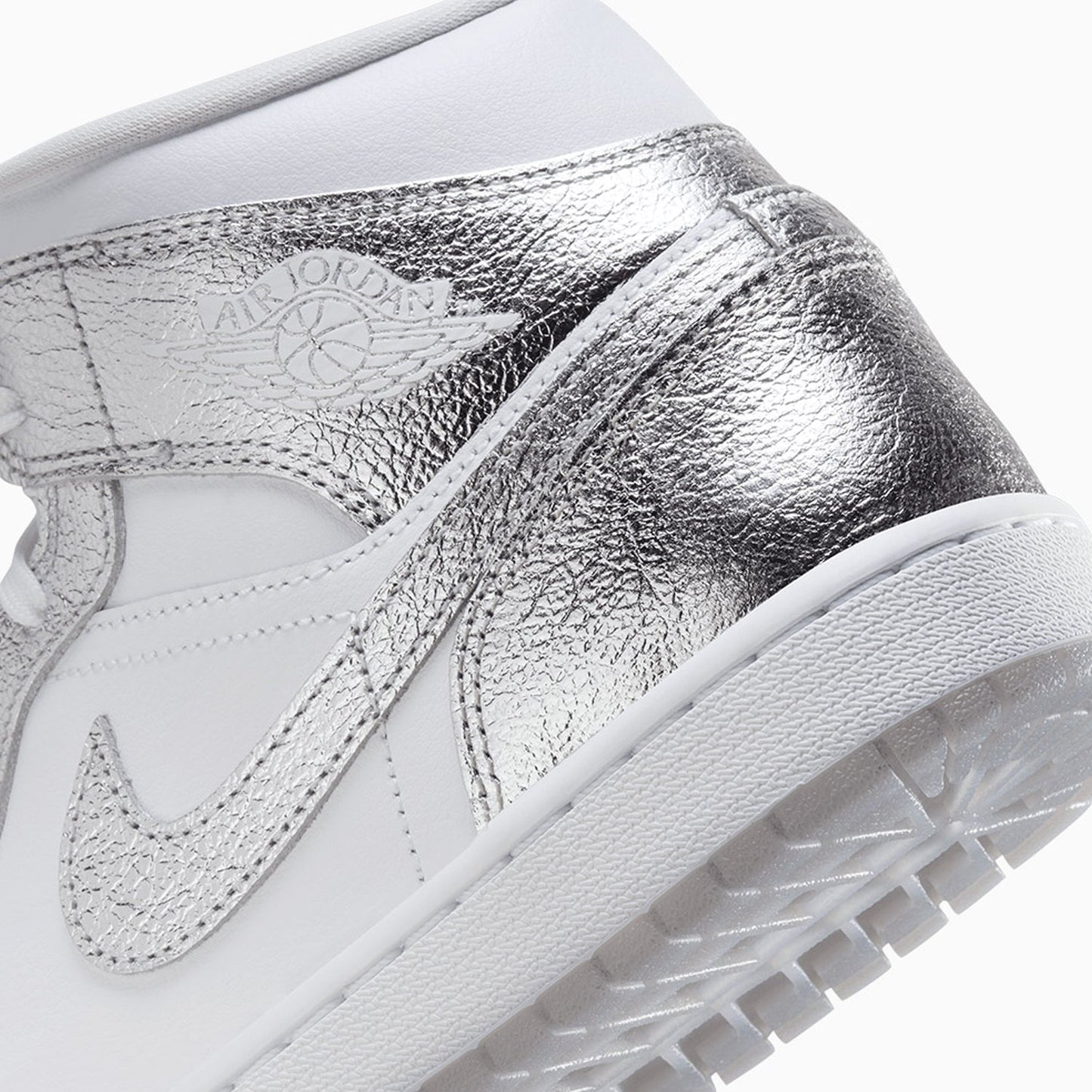 Women's Air Jordan 1 SE "Metallic Silver"