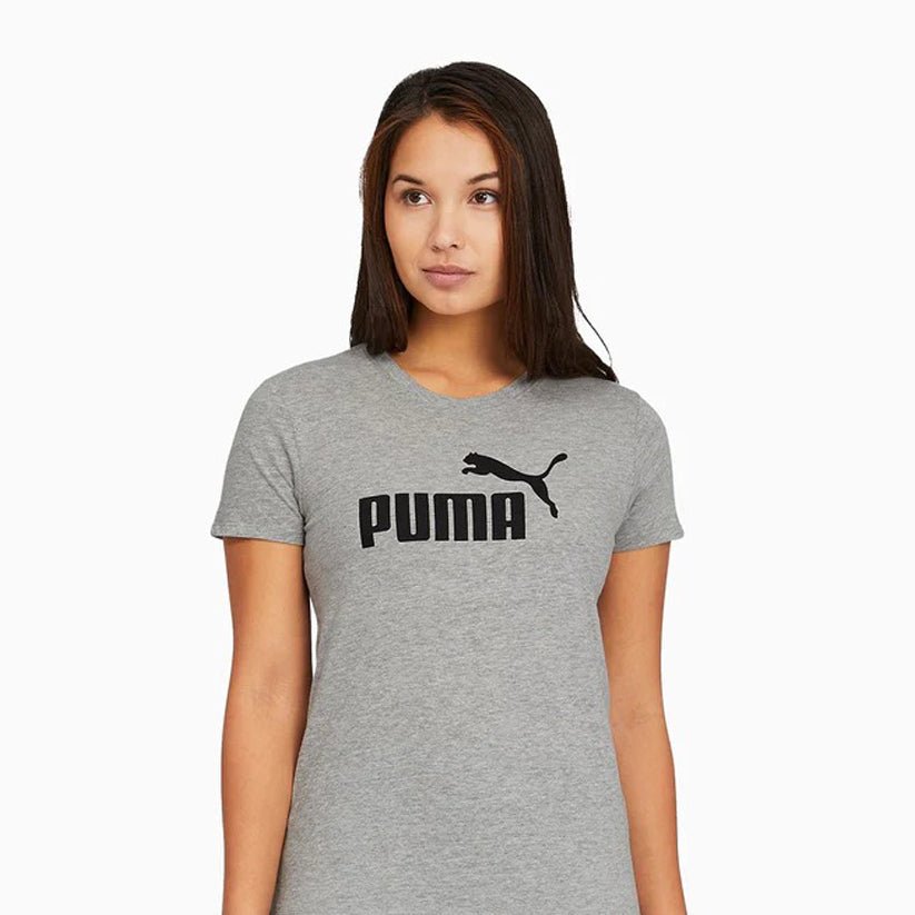 Women's Essentials Logo Outfit