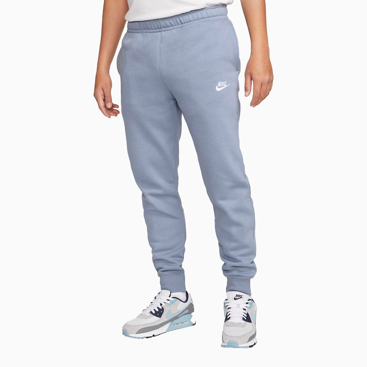 Men's Sportswear Club Outfit