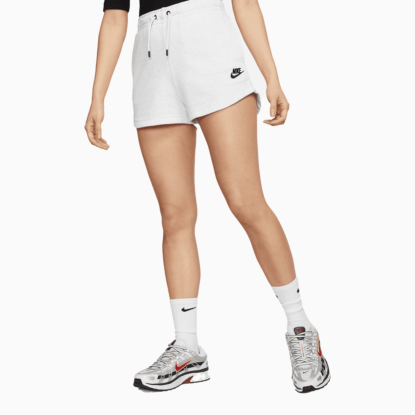Women's Sportswear Essentials Outfit