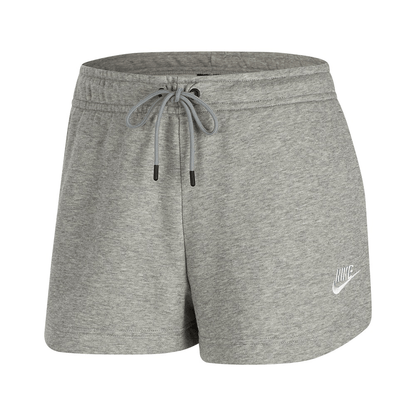Women's Sportswear Essential Outfit