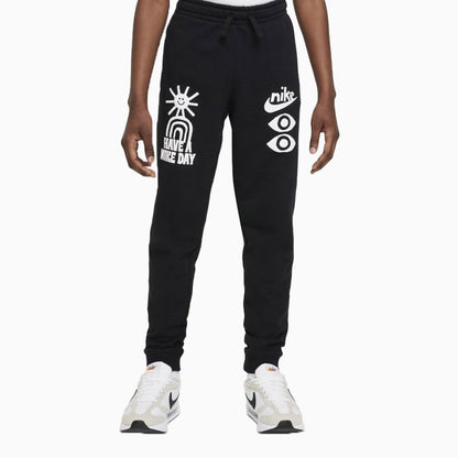 Kid's Sportswear Club Outfit