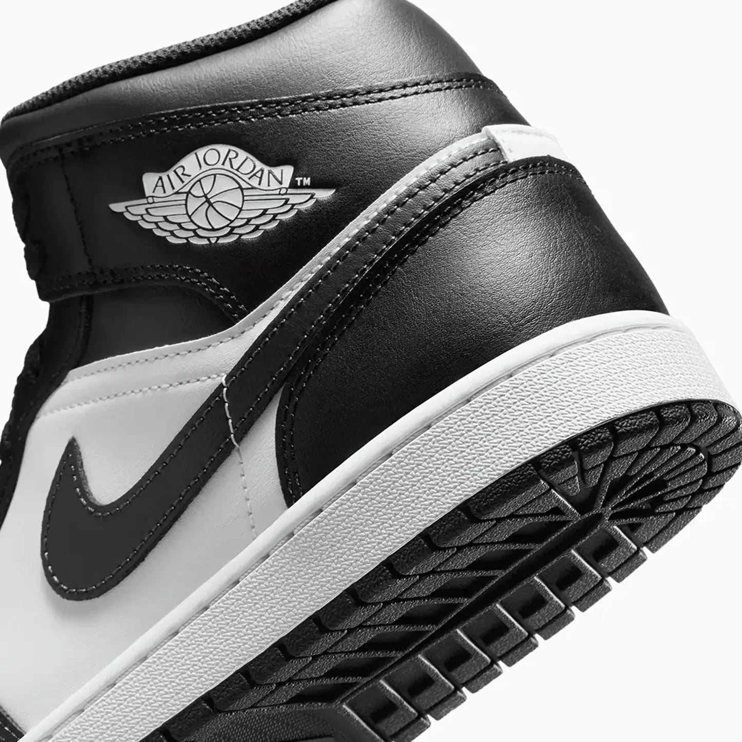 Men's Air Jordan 1 Mid "Off Noir Toe"