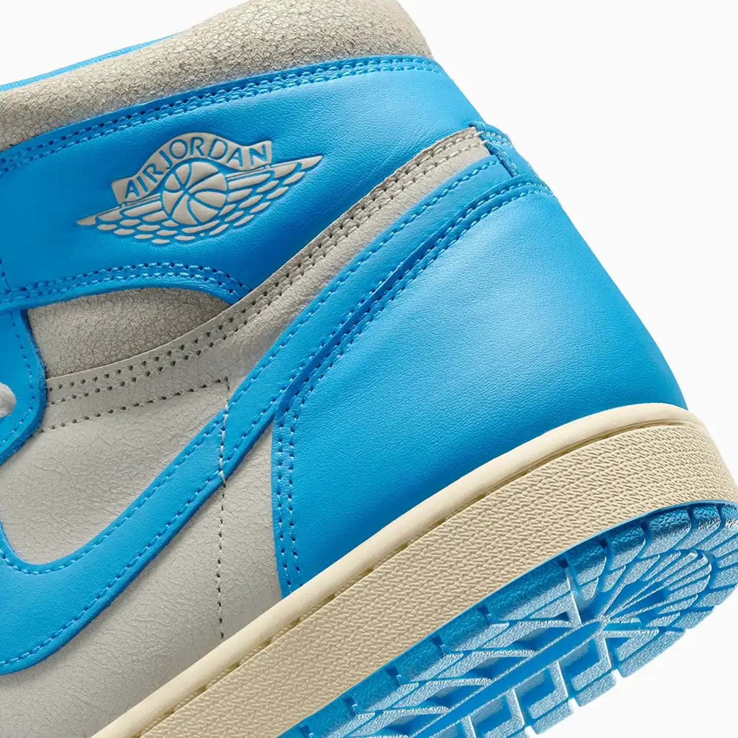 Men's Air Jordan 1 Retro High OG "UNC Reimagined"