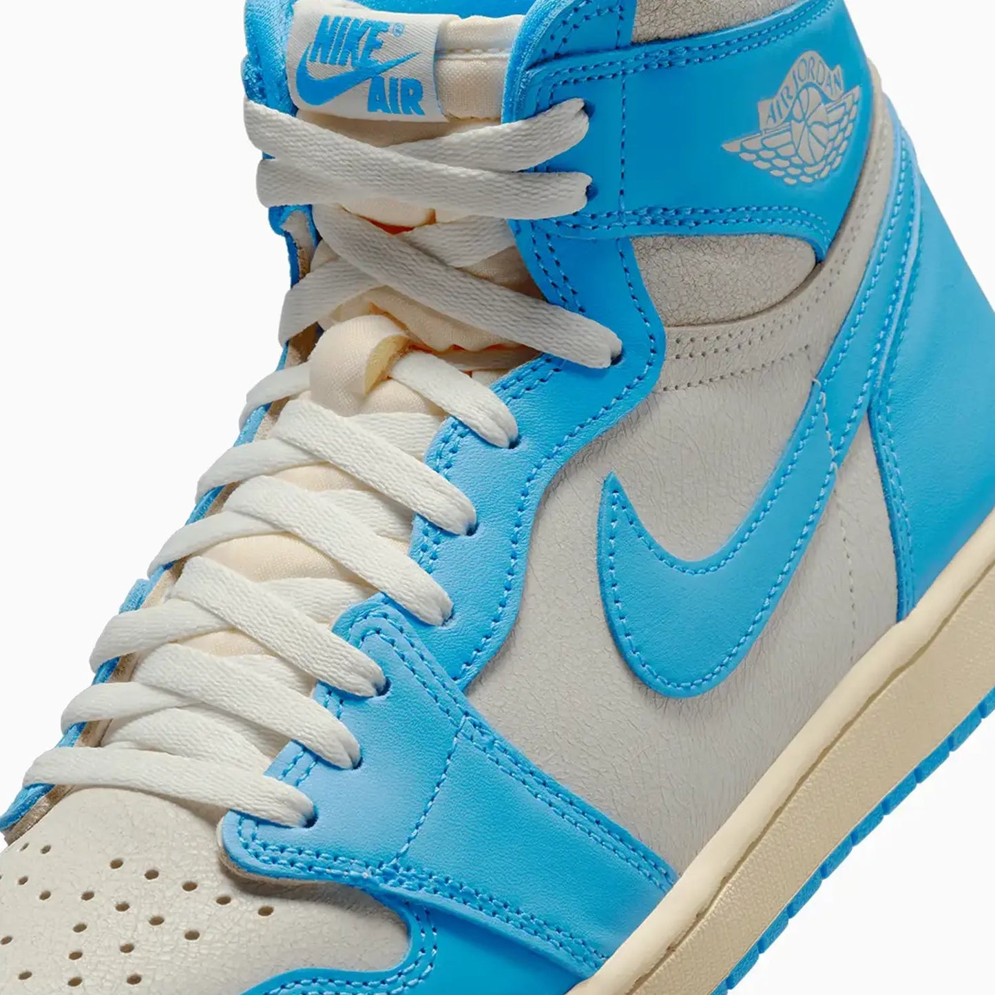 Men's Air Jordan 1 Retro High OG "UNC Reimagined"