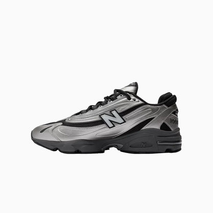1000 "Black Silver Metallic"