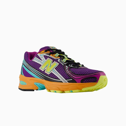 740 "Concord Grape Sun Glow"