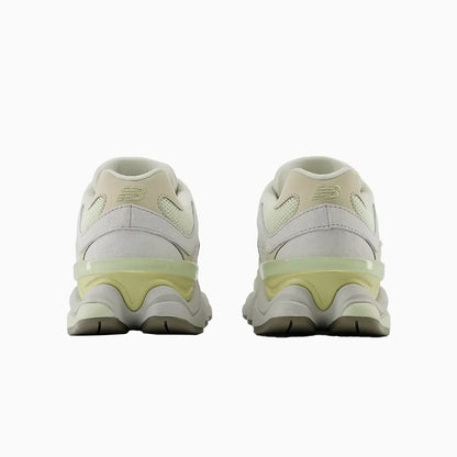 9060 "Mineral Grey Matter"