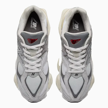 9060 "Rain Cloud Grey"