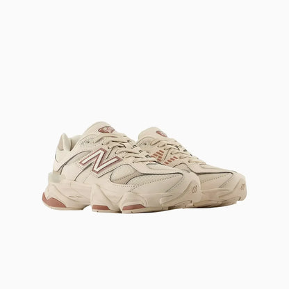 Kid's 9060 "Bone Sparrow" Grade School