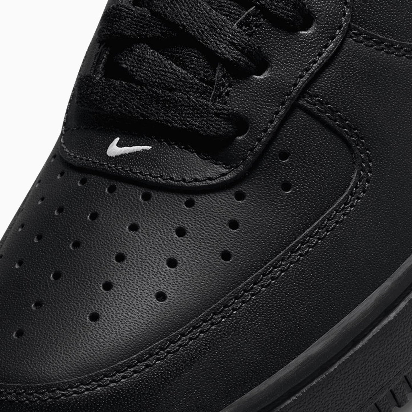 Men's Air Force 1 `07 "Black White"