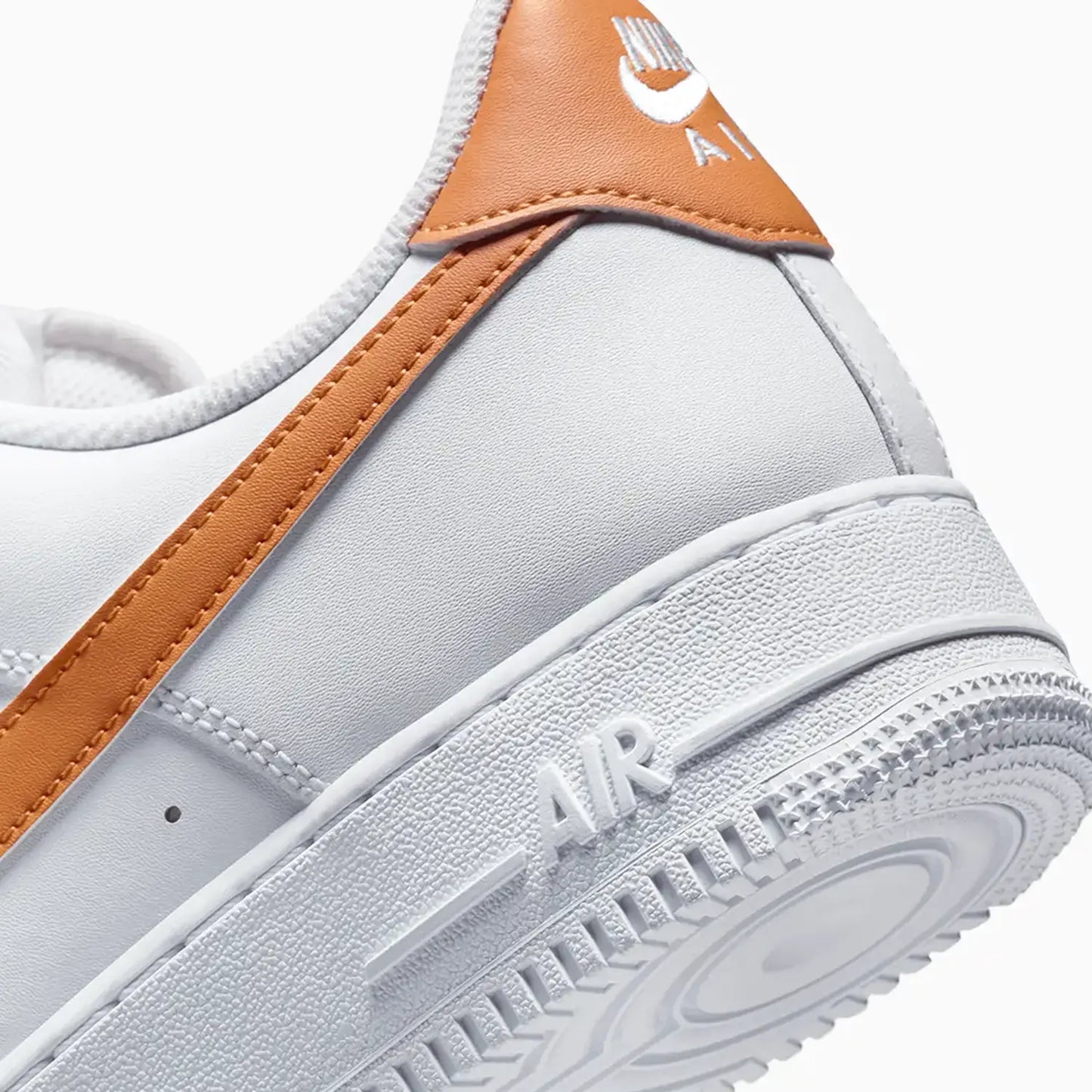 Men's Air Force 1 07 "White Monarch"