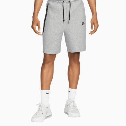 Men's Sportswear Club T-Shirt and Shorts Outfit