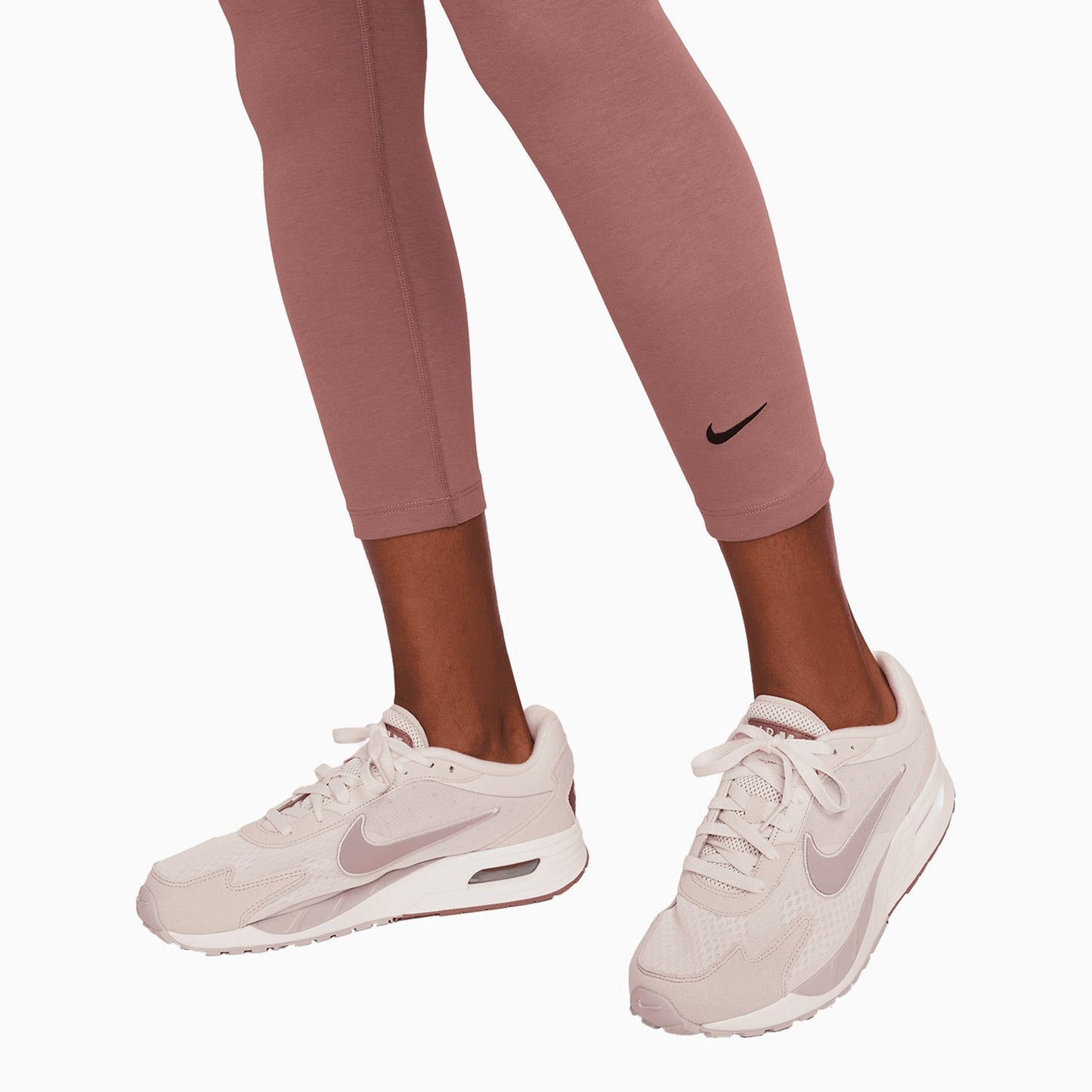 Women's Sportswear Essential Swoosh Outfit