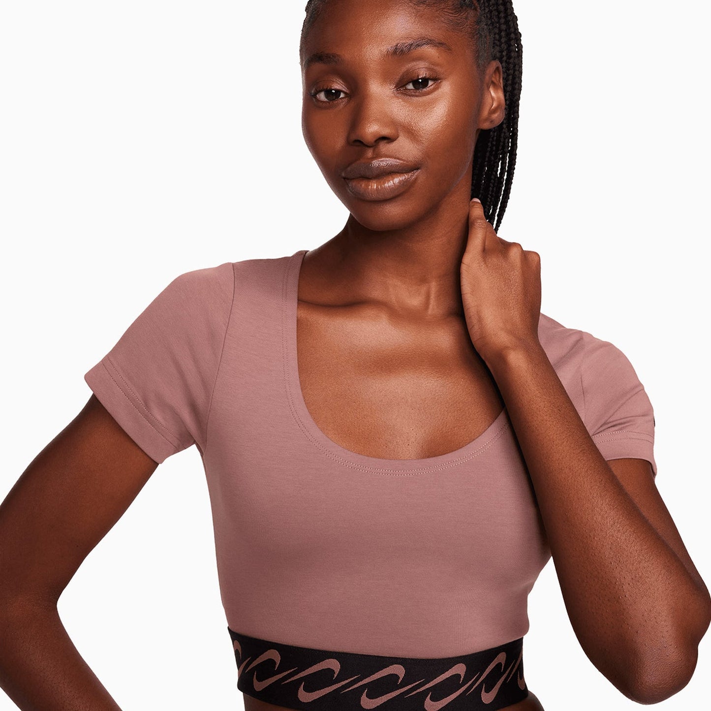 Women's Sportswear Essential Swoosh Outfit