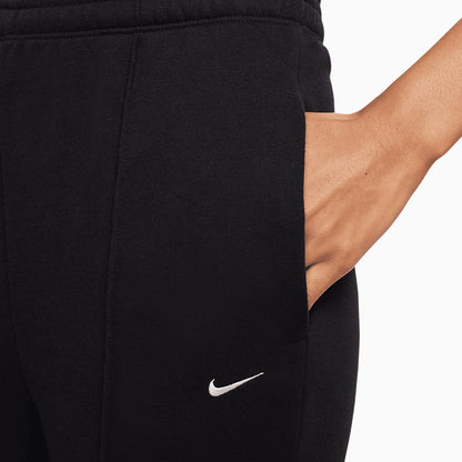 Women's Sportswear Chill Terry Outfit