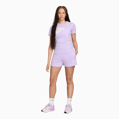 Women's Sportswear Essentials Outfit