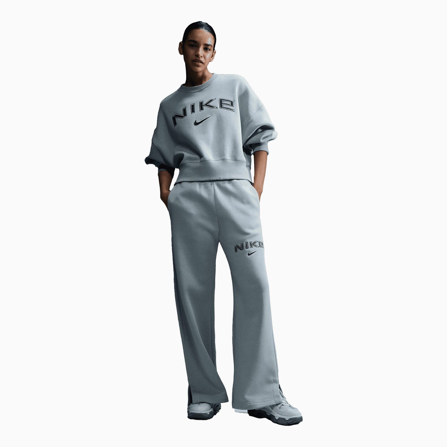 Women's Sportswear Phoenix Fleece Outfit
