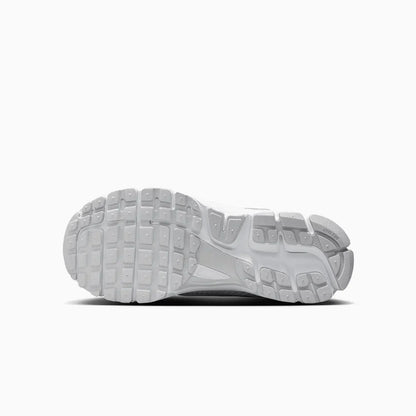 Women's Zoom Vomero 5 "Chrome Toe"