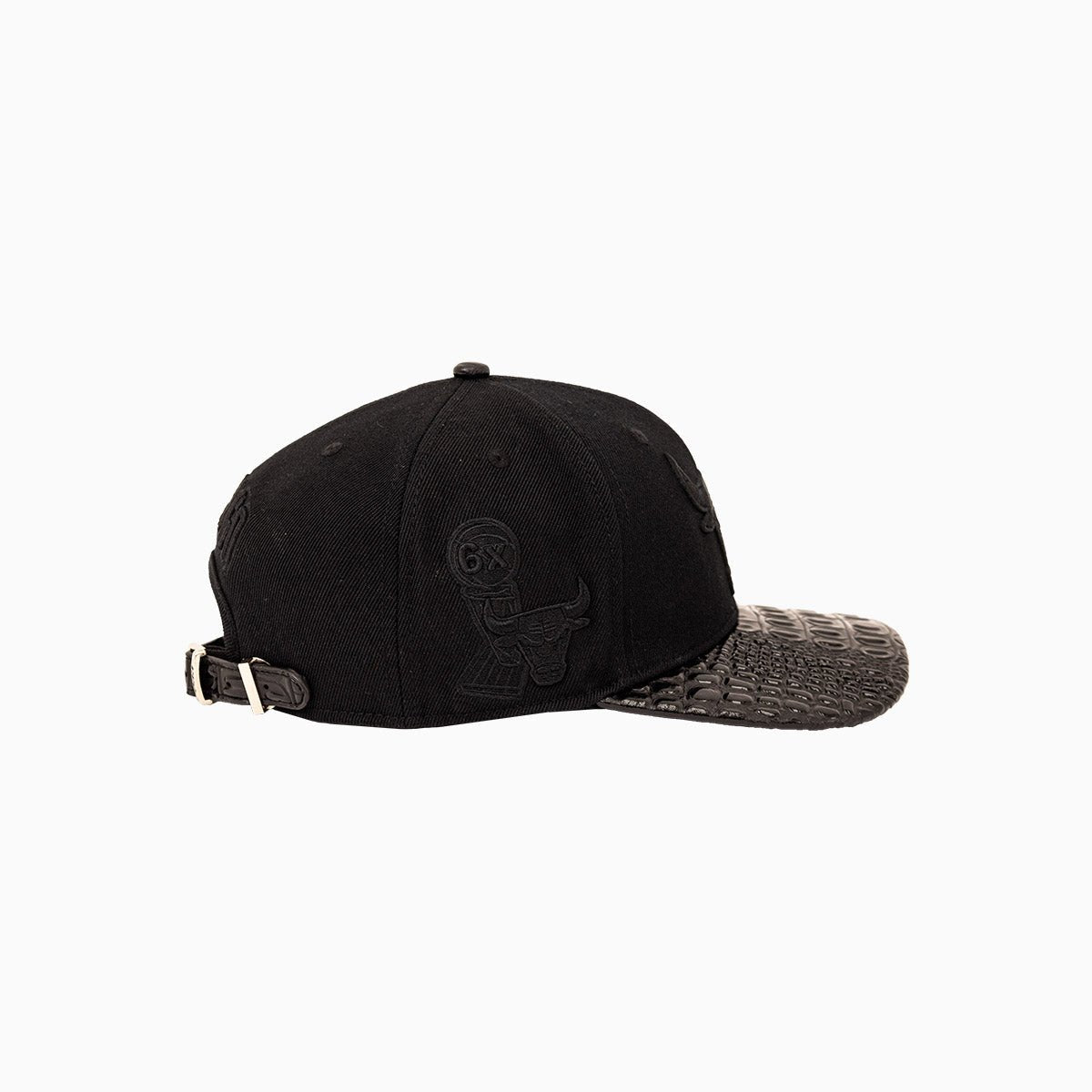 Chicago Bulls NBA Leather Visor Snapback Hat