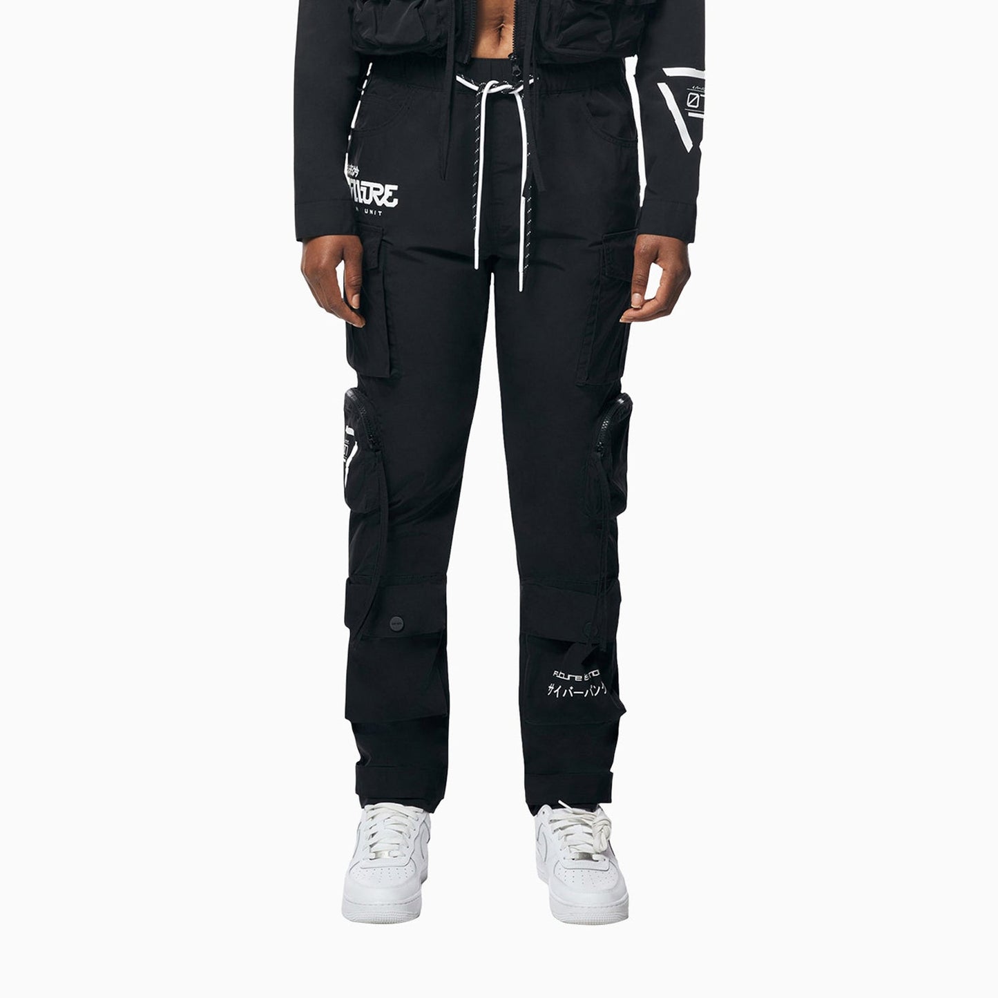 Women's Utility Windbreaker Outfit